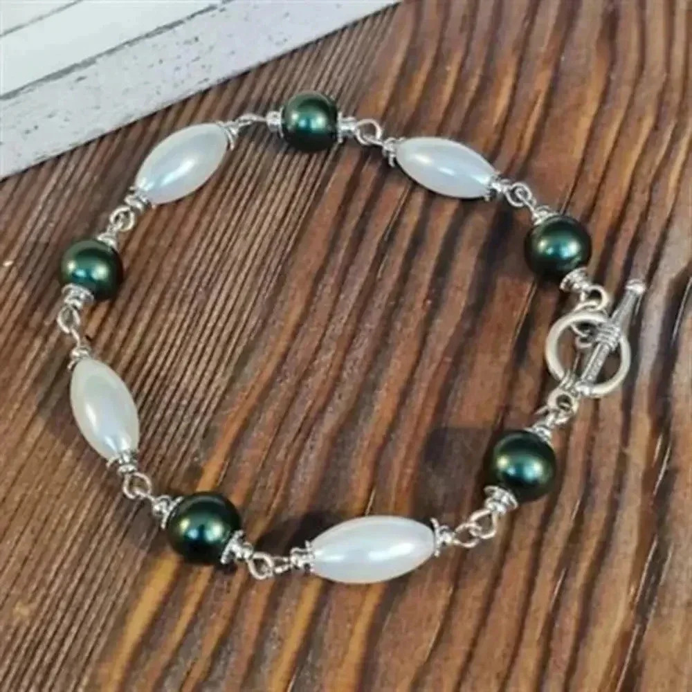 Glass Pearl Bracelet Silver White Forest Green